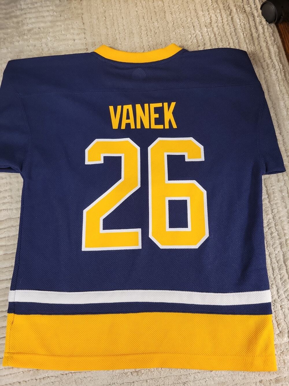 Buffalo Sabres Thomas Vanek Jersey NHL Hockey Youth Large 12-14 Kids Children